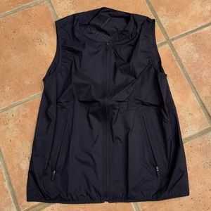 Lululemon Lightweight Zip Vest - NEVER WORN